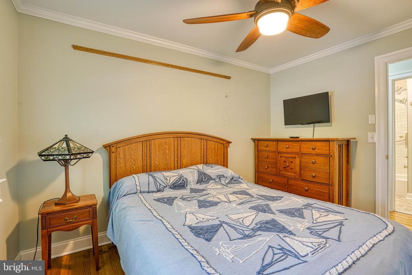 504 Bainbridge Place photo 42