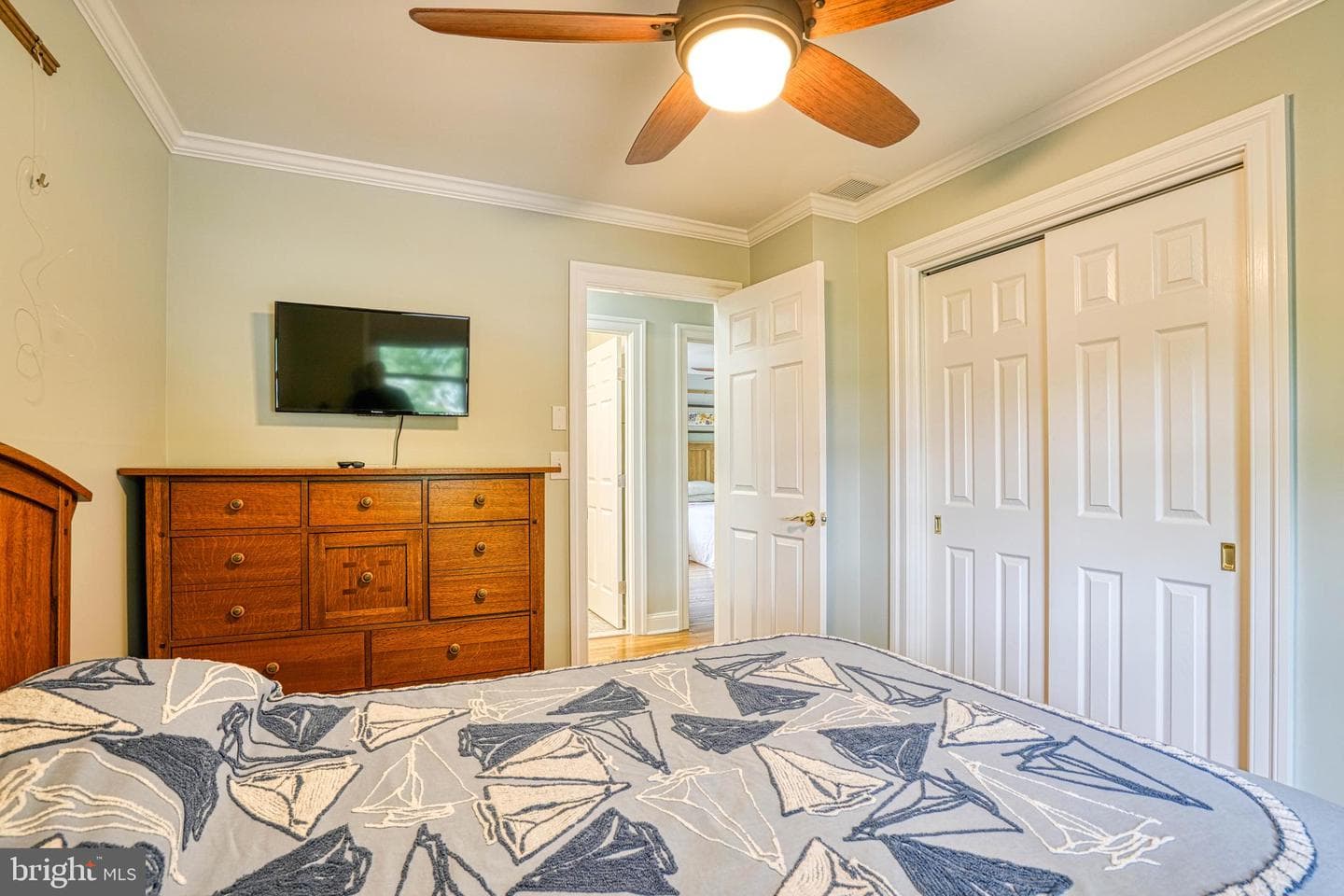 504 Bainbridge Place photo 43