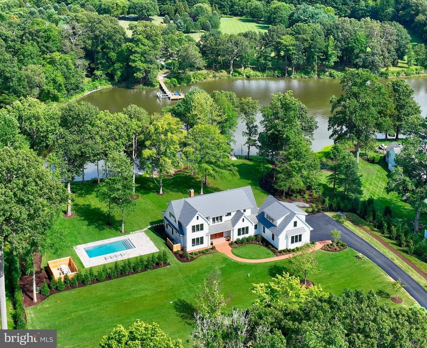 8051 Leehaven Road, Easton