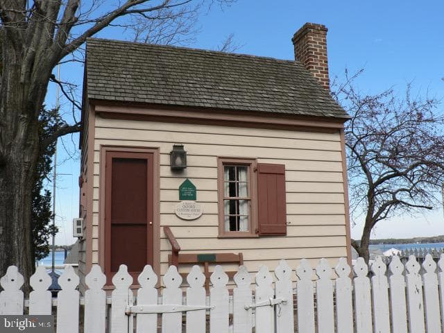 102 Jacks Point Road photo 75