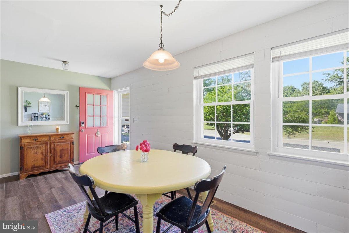 29331 Fourth Street, Easton