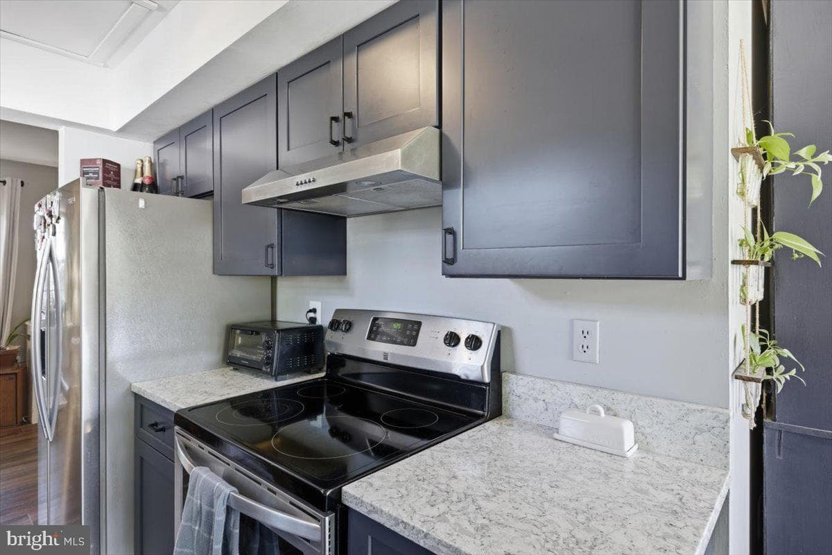 29331 Fourth Street photo 6