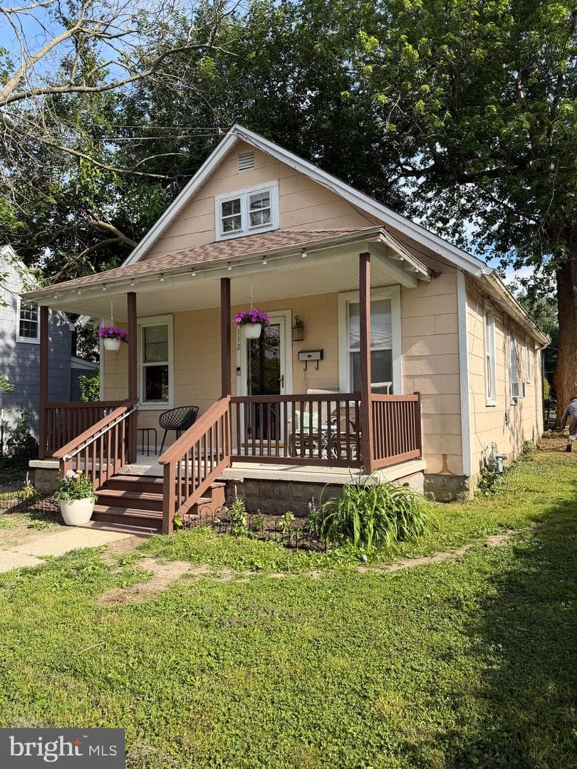 112 Glenwood Avenue W photo 3
