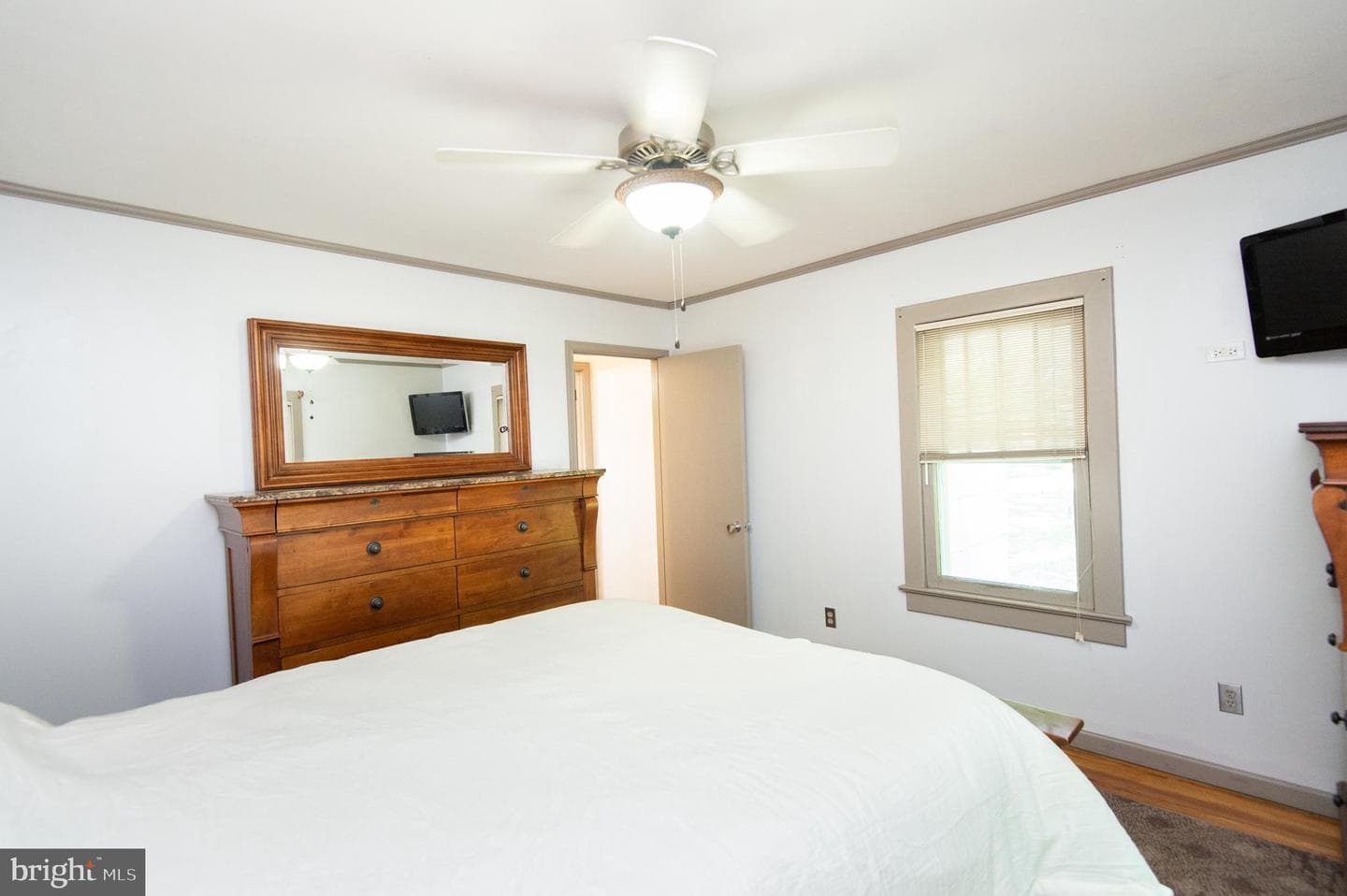 347 N Washington Street photo 38