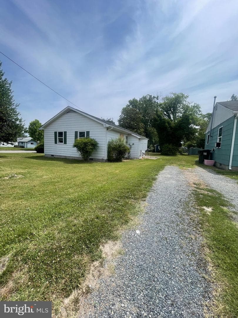 28 Clay St photo 22