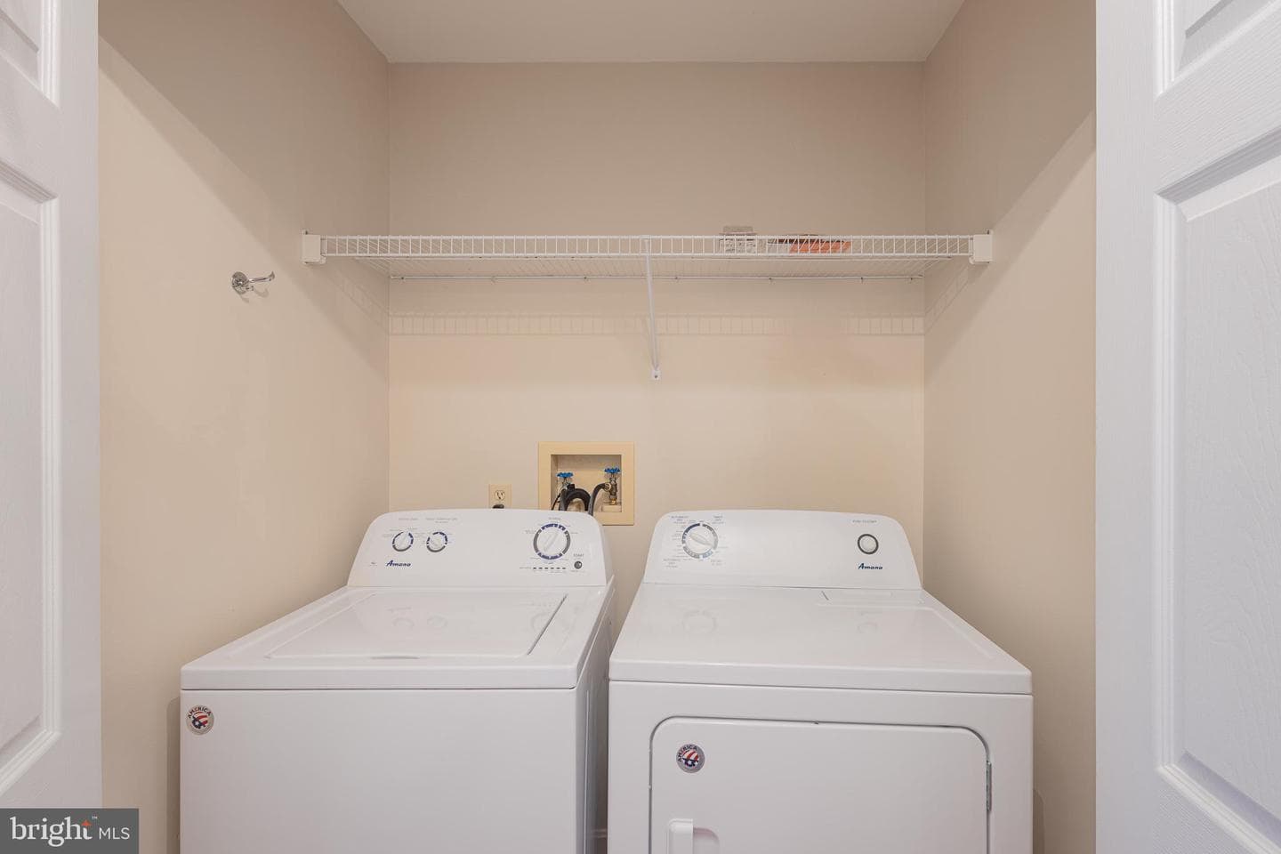 312 Spring Drive photo 18