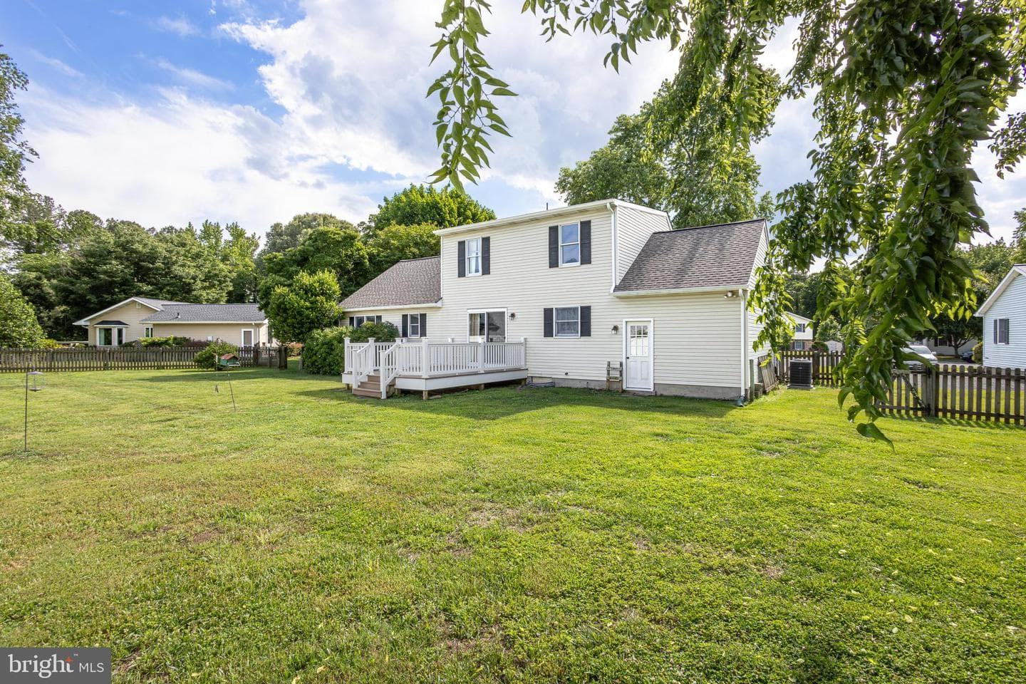 312 Spring Drive photo 5