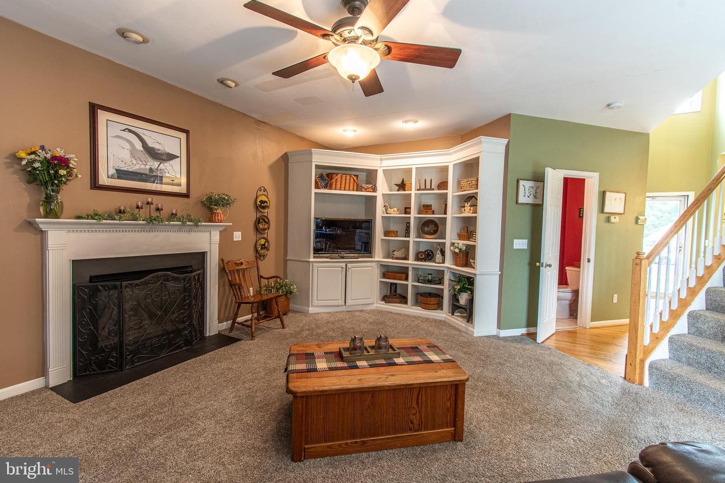 8804 Roundhouse Cir photo 11