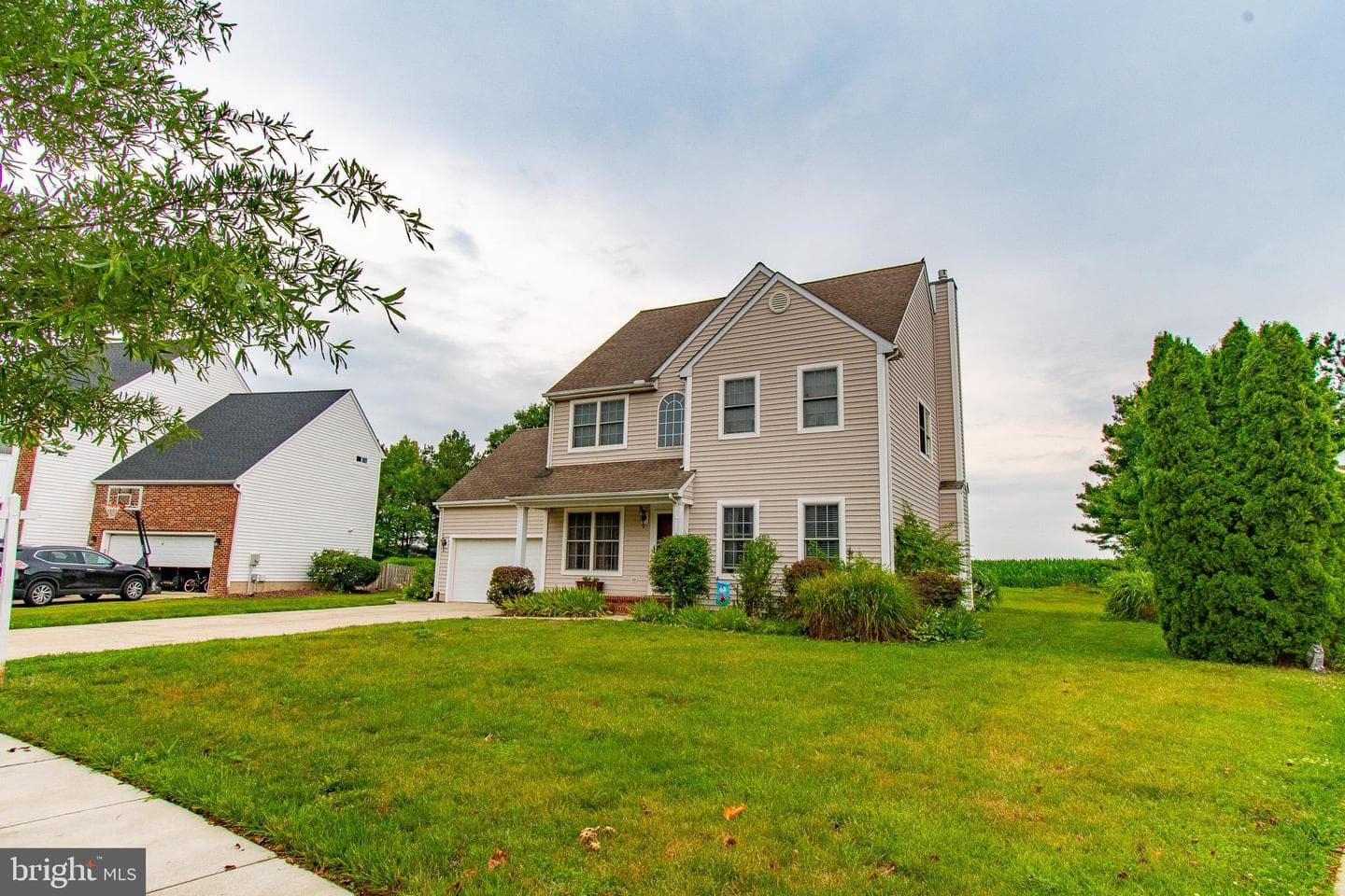 8804 Roundhouse Cir photo 35