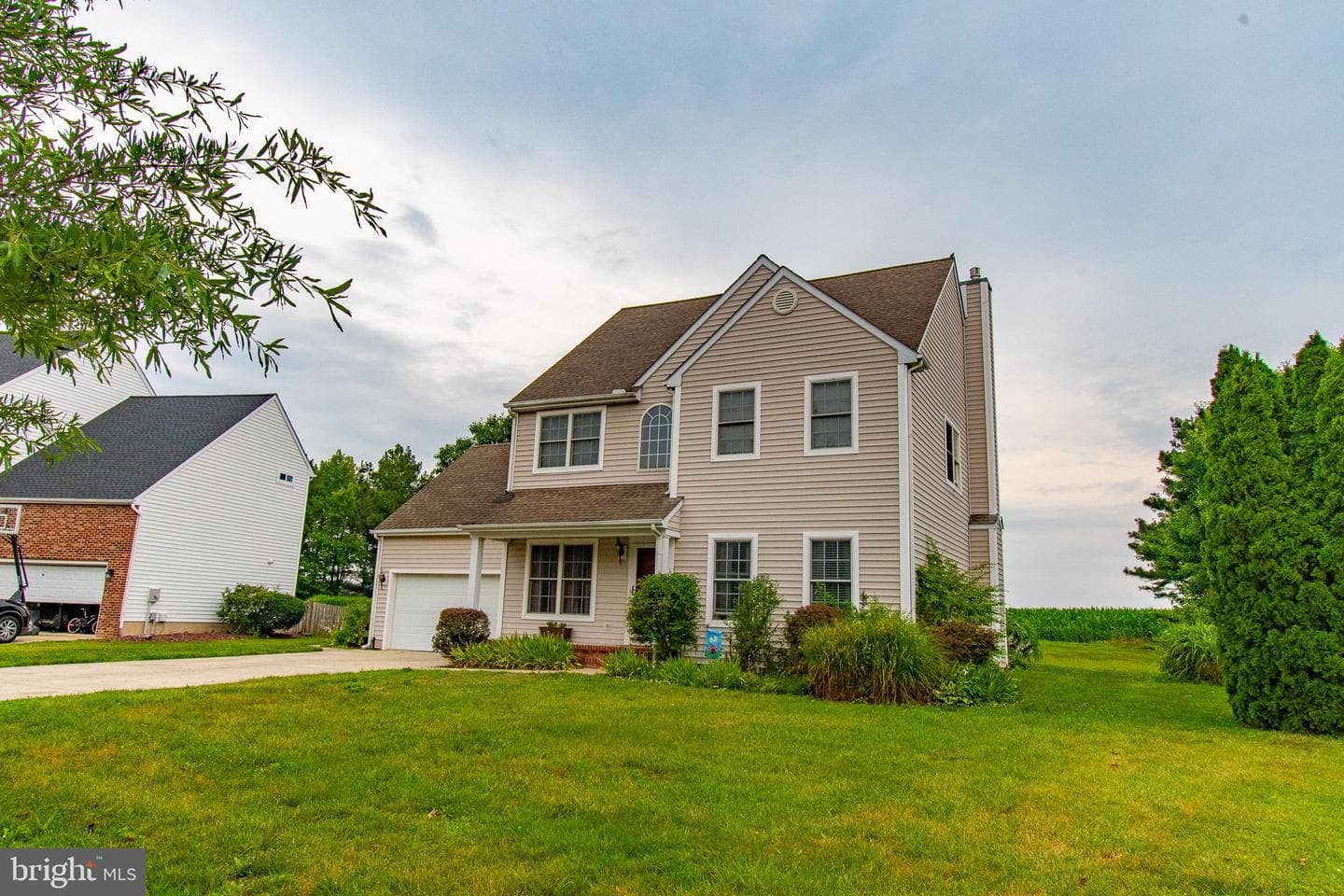 8804 Roundhouse Cir photo 36