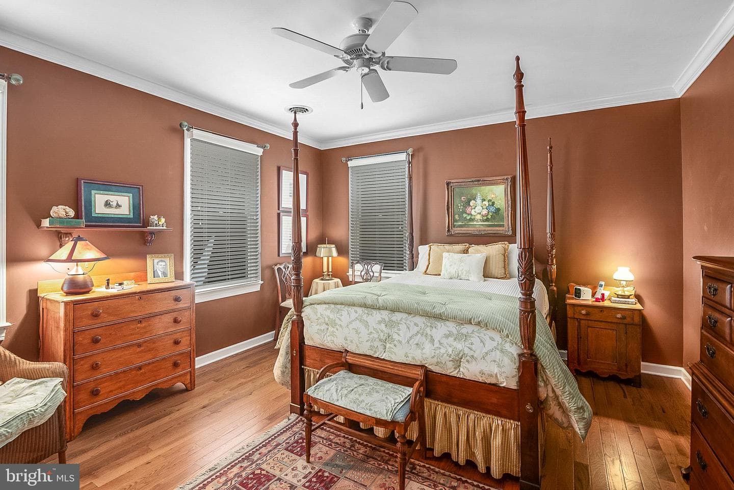 28713 Emanuel Street photo 16