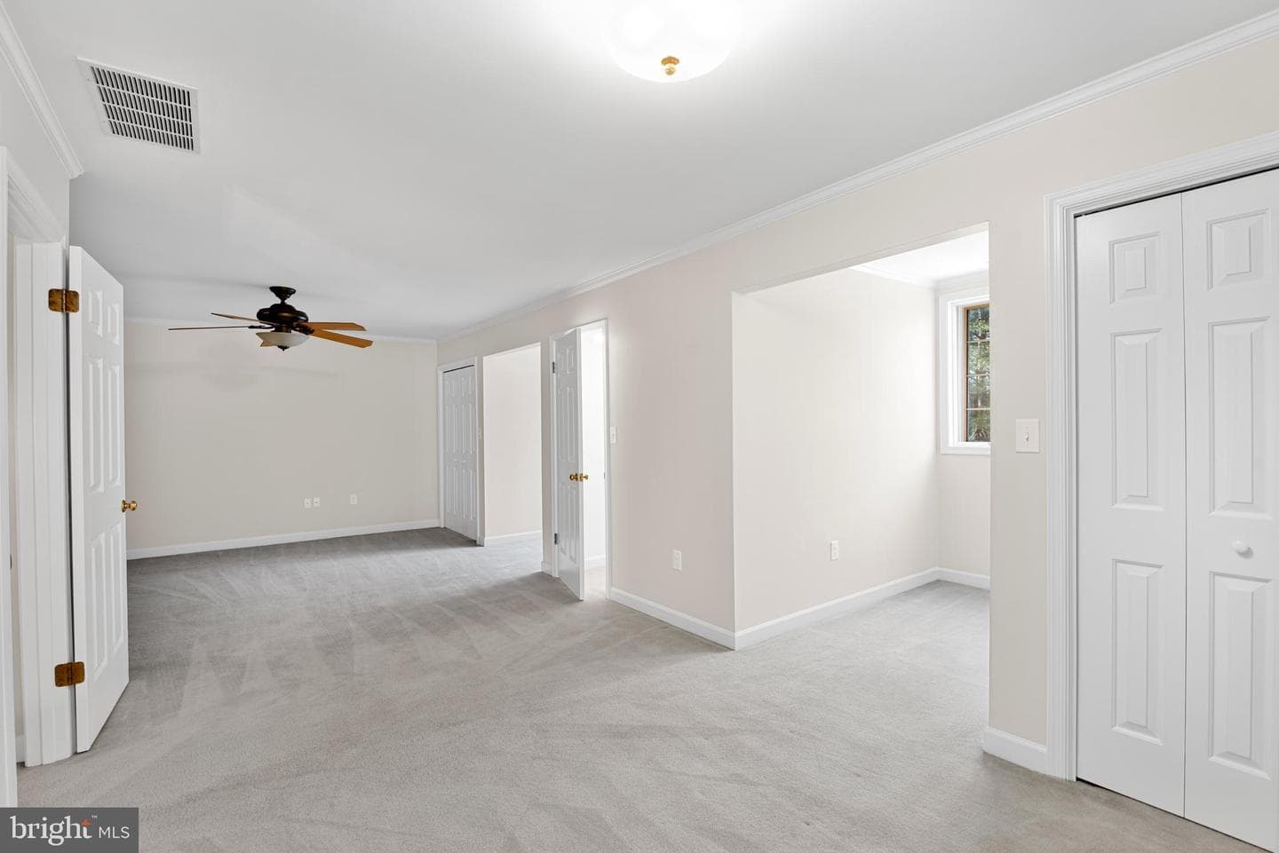 1175 S Washington Street #18 photo 11