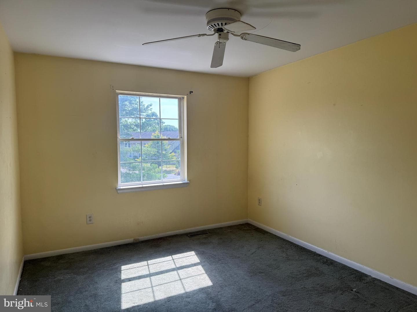 29595 Dutchmans Lane #603 photo 16