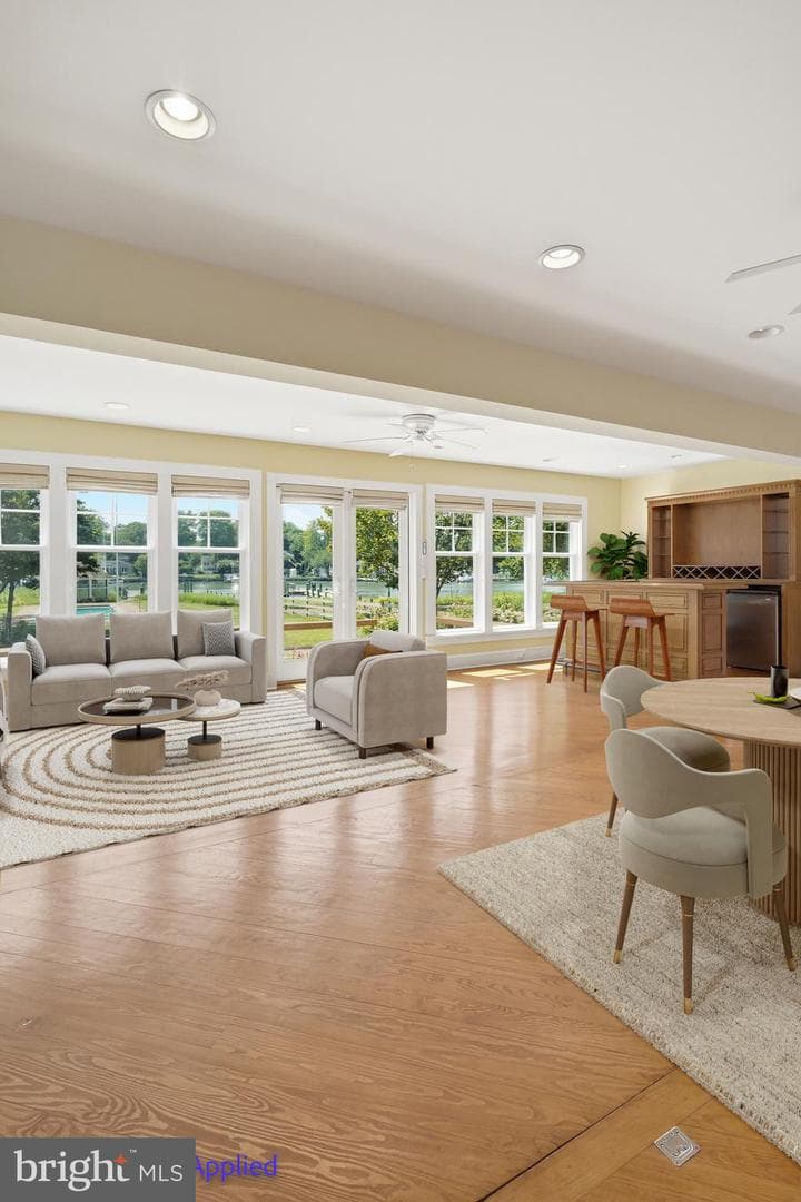 104 Myrtle Street photo 21