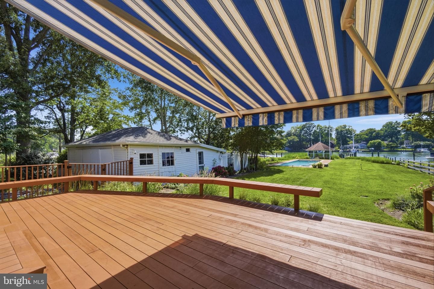 104 Myrtle Street photo 5
