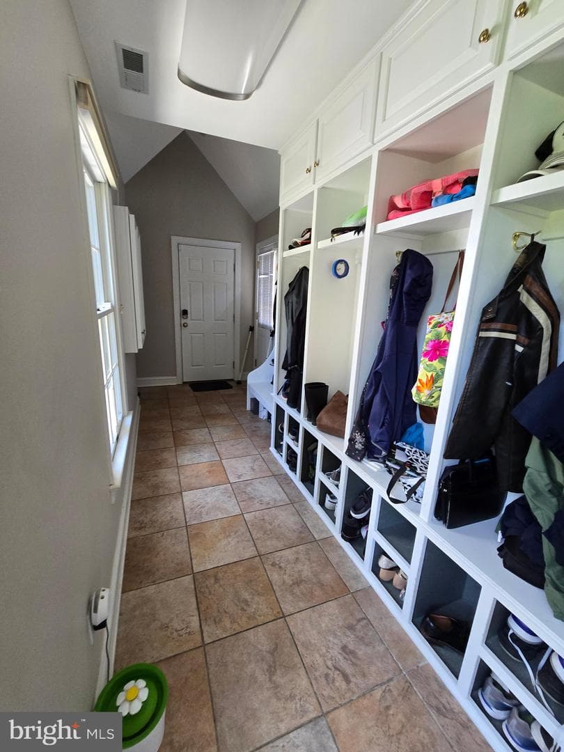 28091 Oaklands Circle photo 62