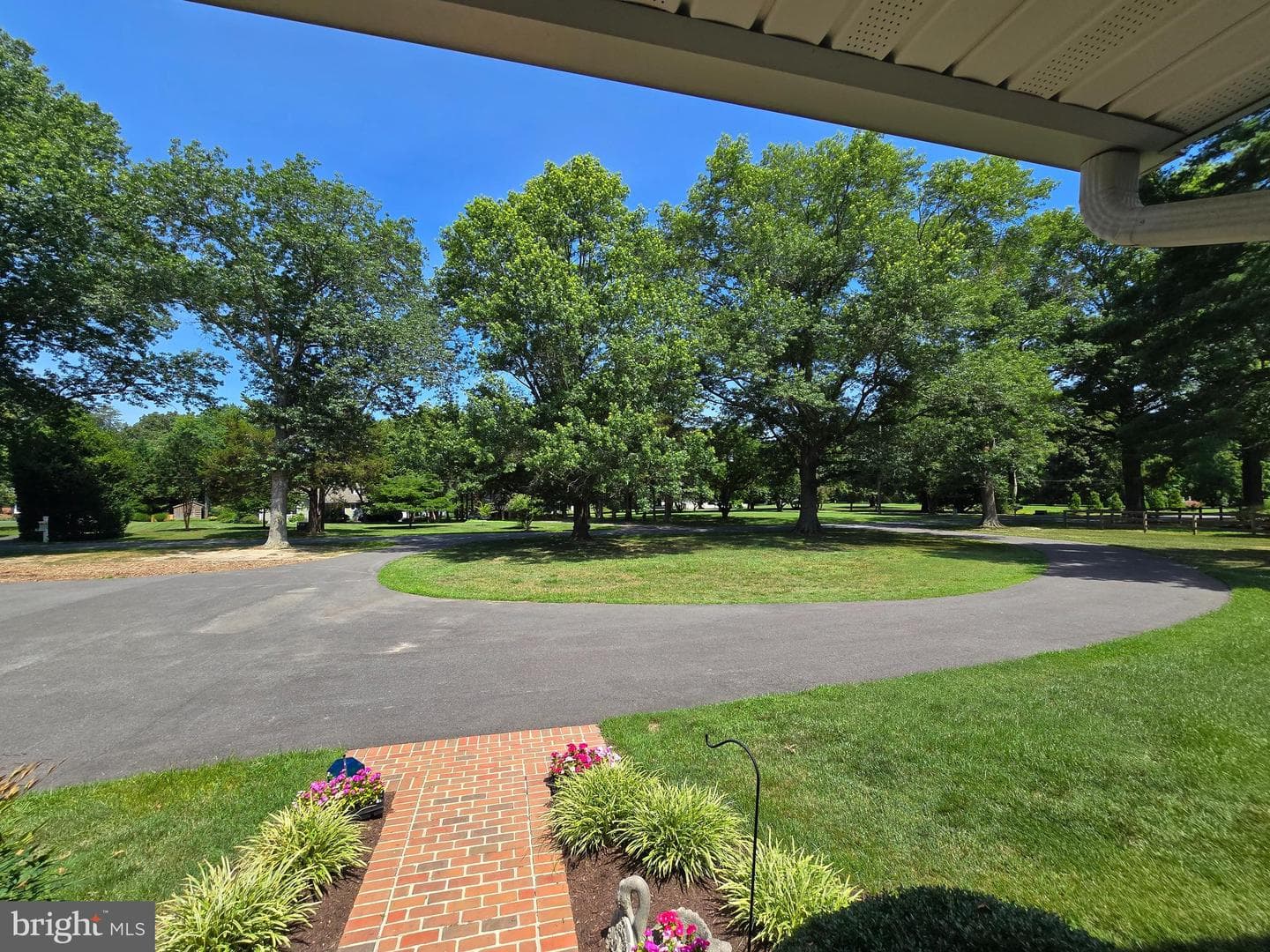 28091 Oaklands Circle photo 78