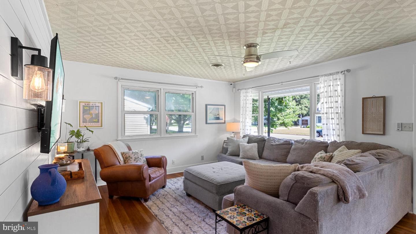 104 Sycamore Avenue photo 10