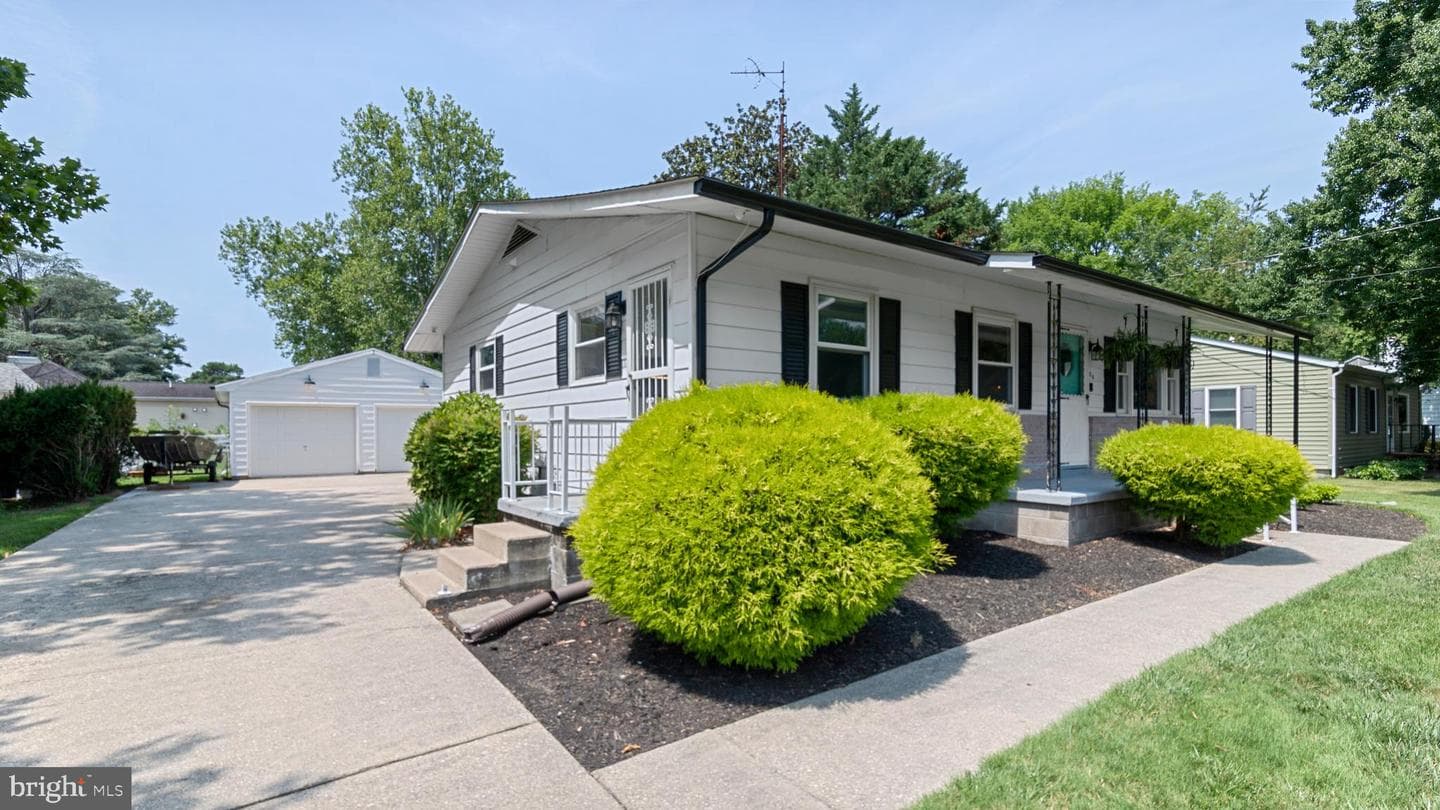 104 Sycamore Avenue photo 25