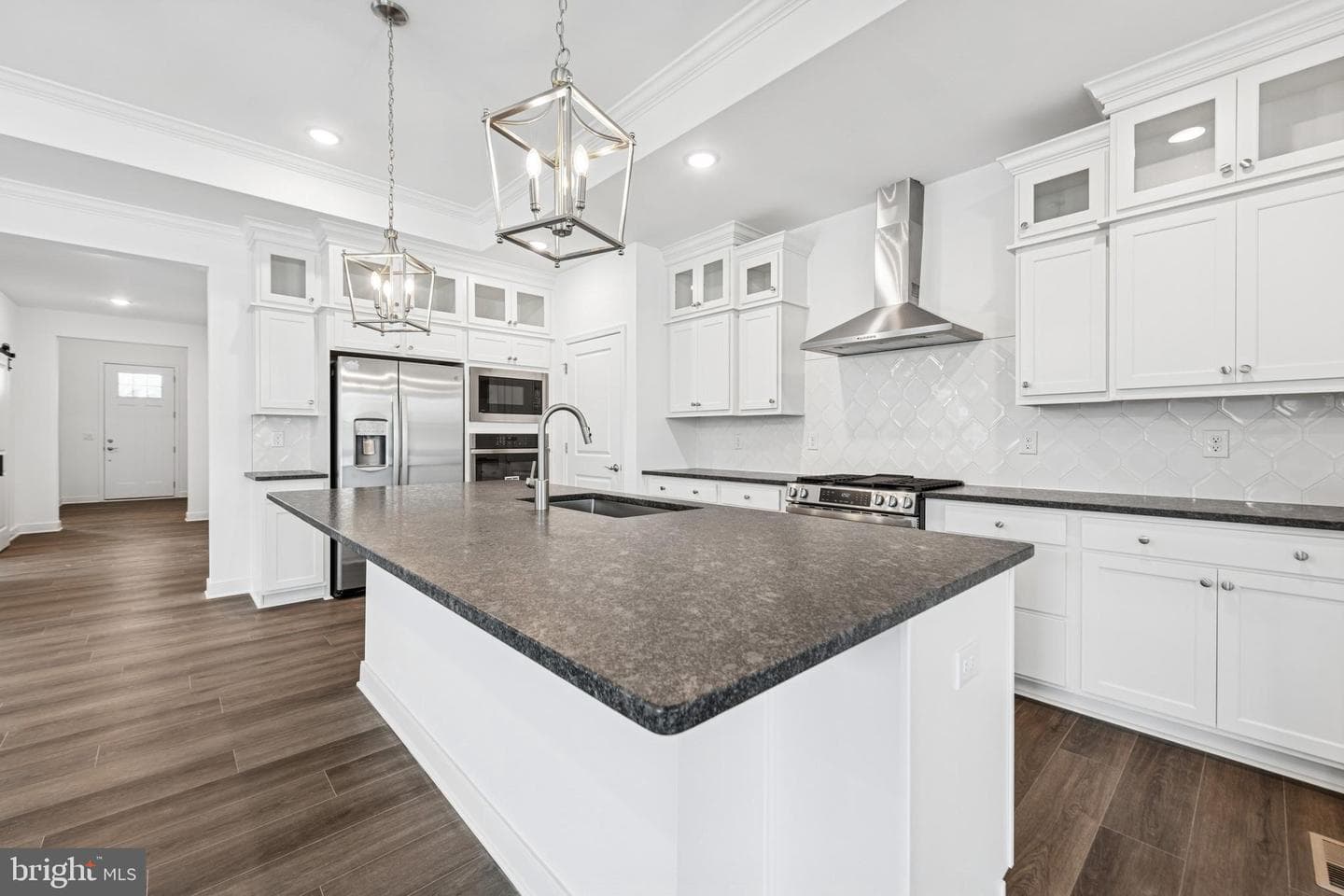 29347 Blackiston Street photo 5