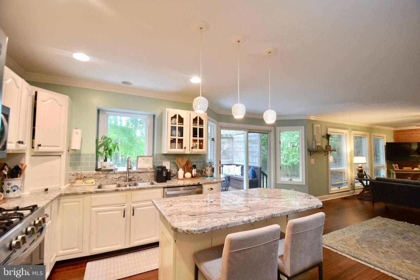 11 Londonderry Drive photo 14