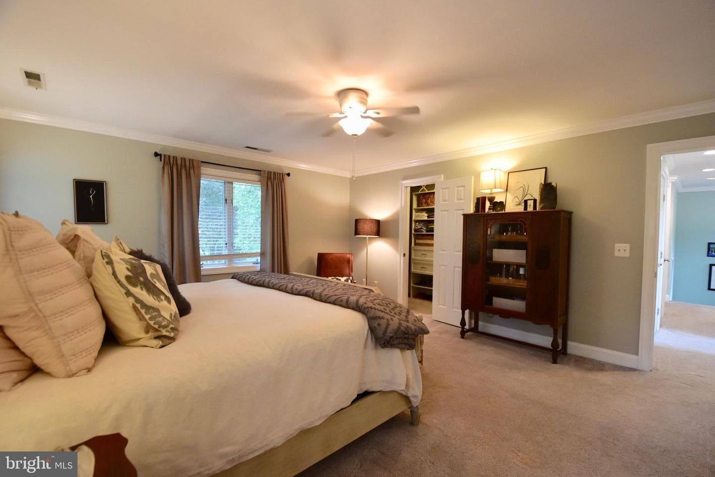 11 Londonderry Drive photo 33