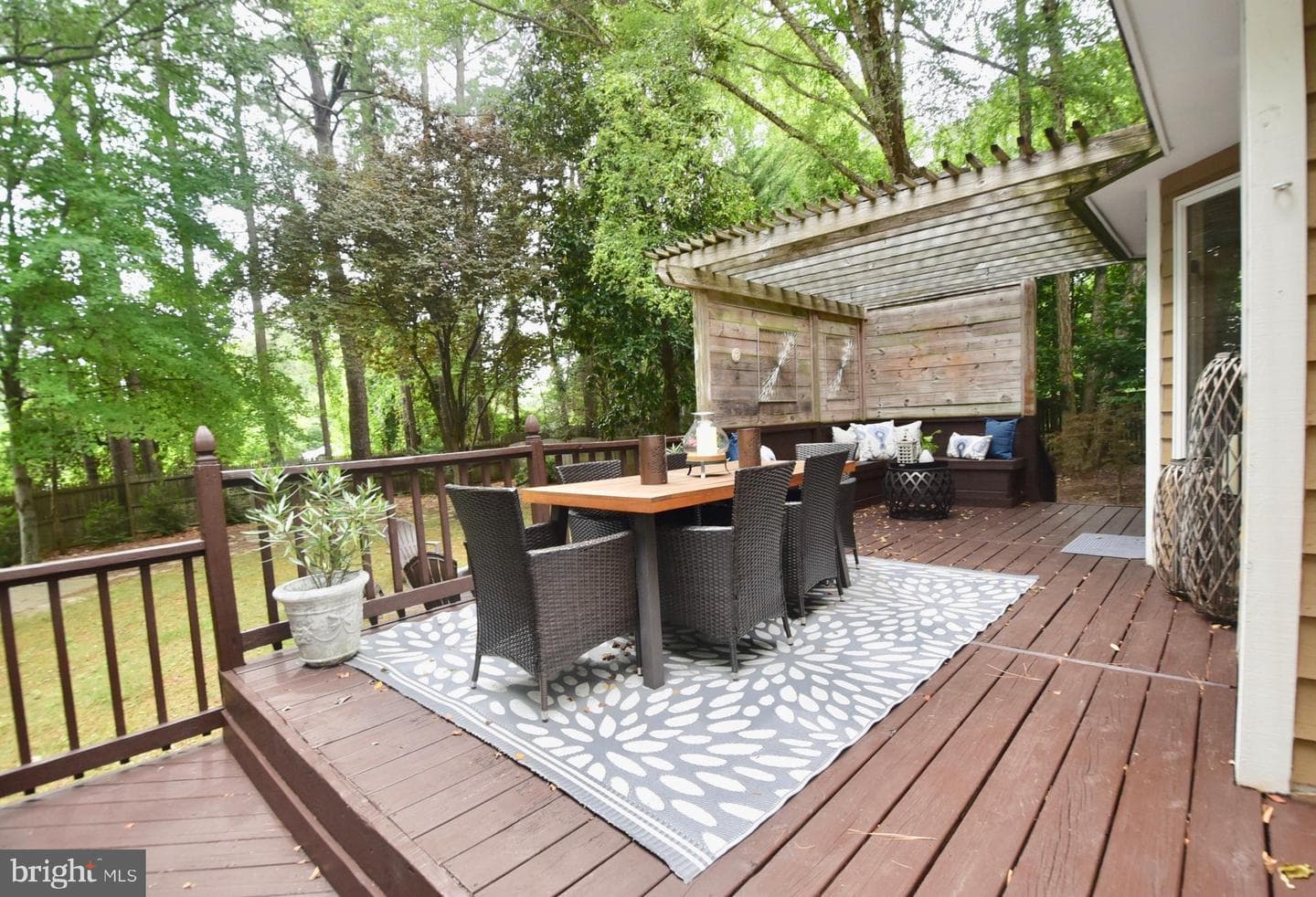 11 Londonderry Drive photo 43