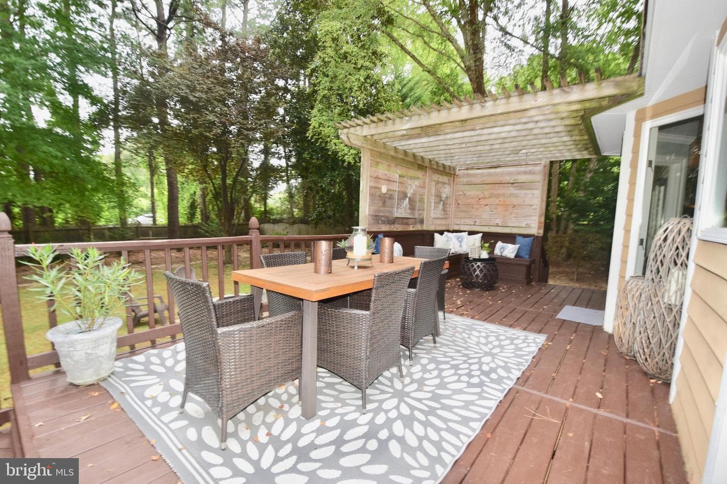 11 Londonderry Drive photo 45