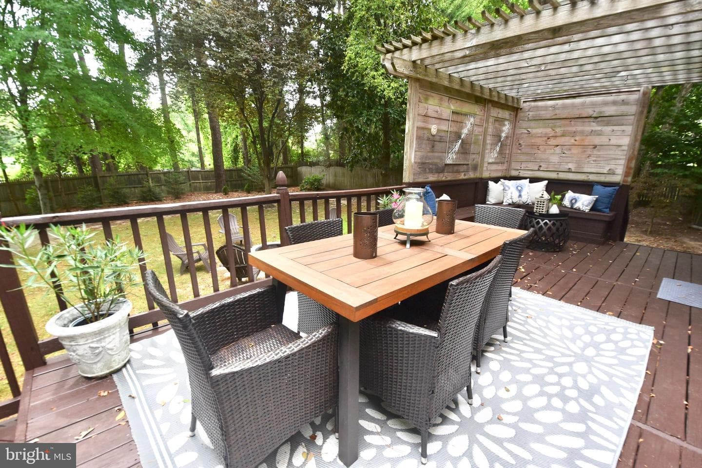 11 Londonderry Drive photo 46