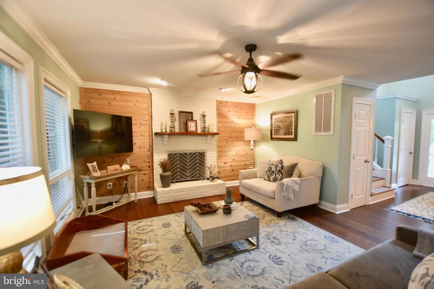 11 Londonderry Drive photo 6