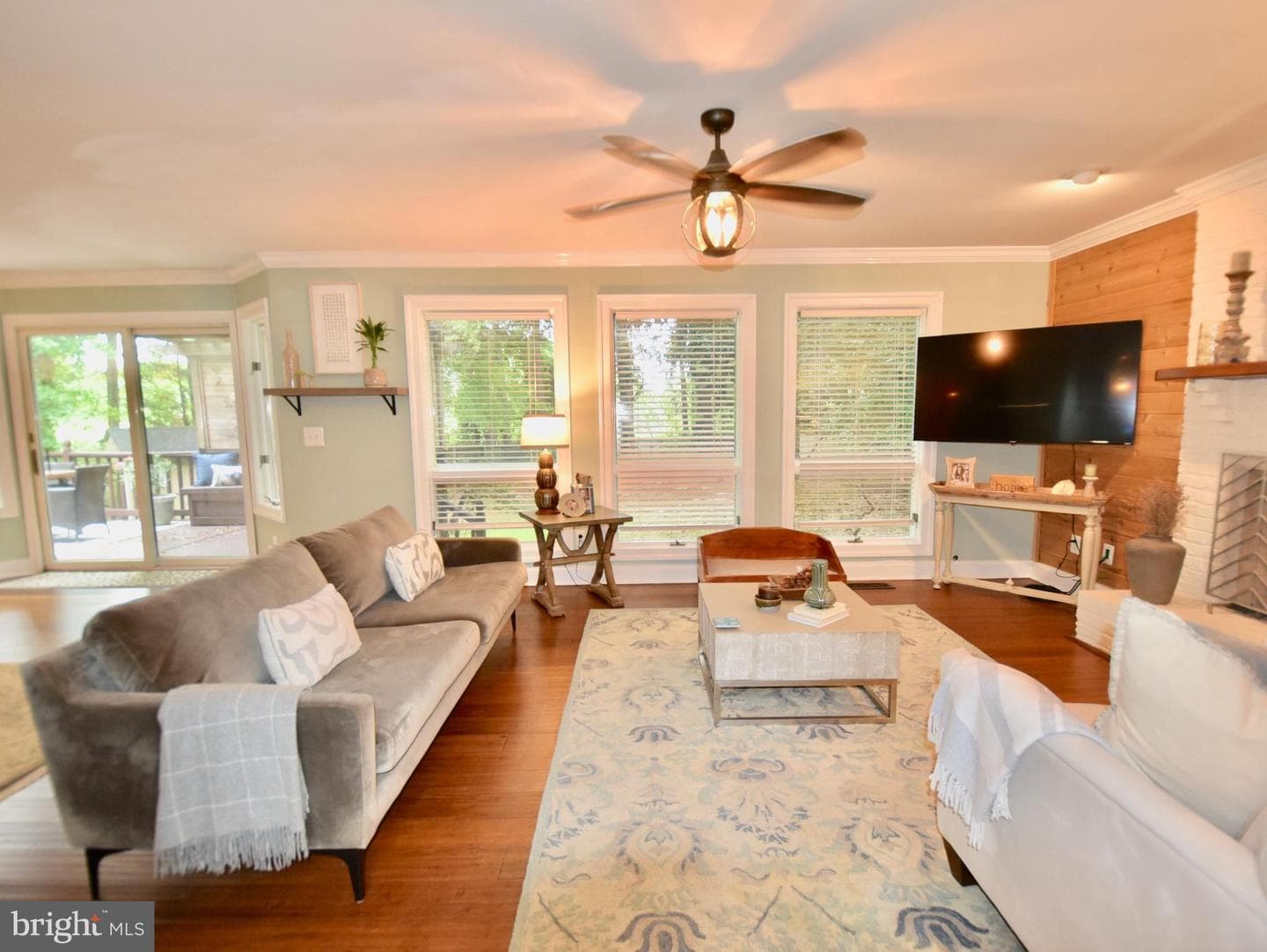 11 Londonderry Drive photo 8