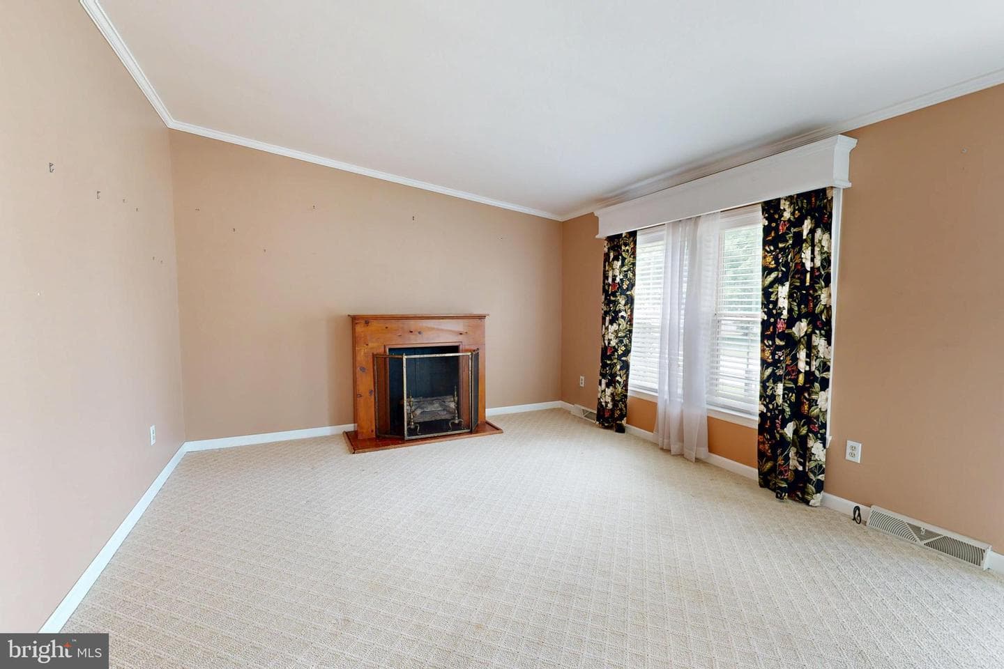 1 Victoria Court photo 5