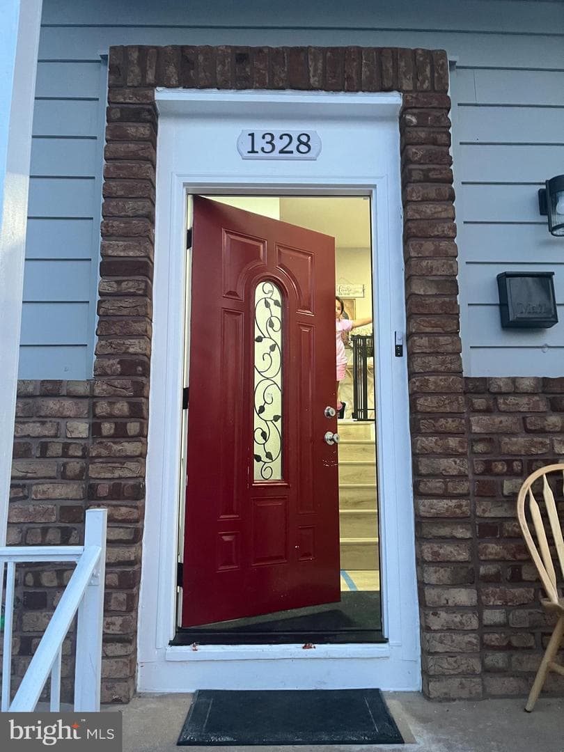 1328 Outer Drive, Hagerstown