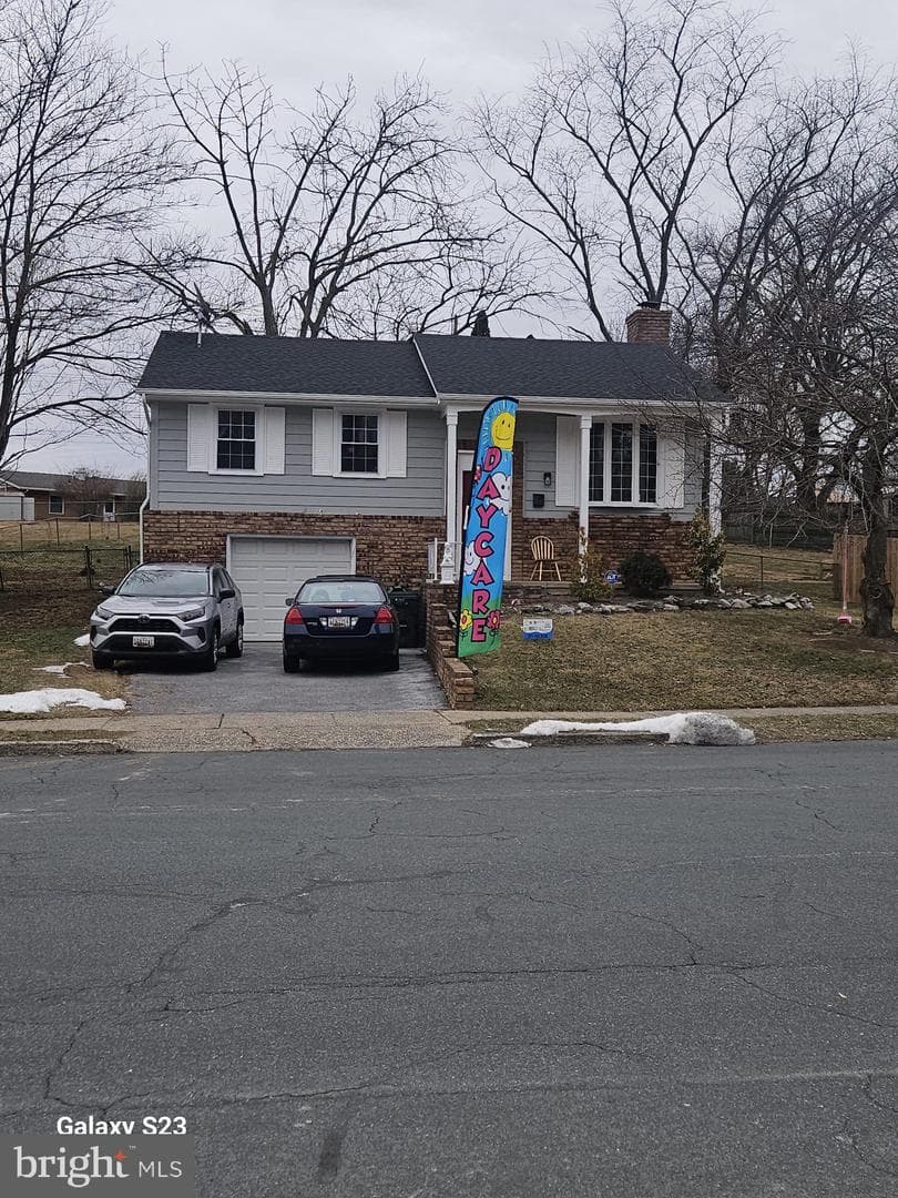 1328 Outer Drive, Hagerstown
