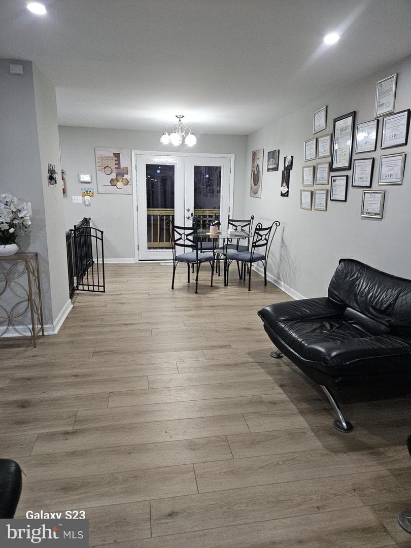 1328 Outer Drive photo 23