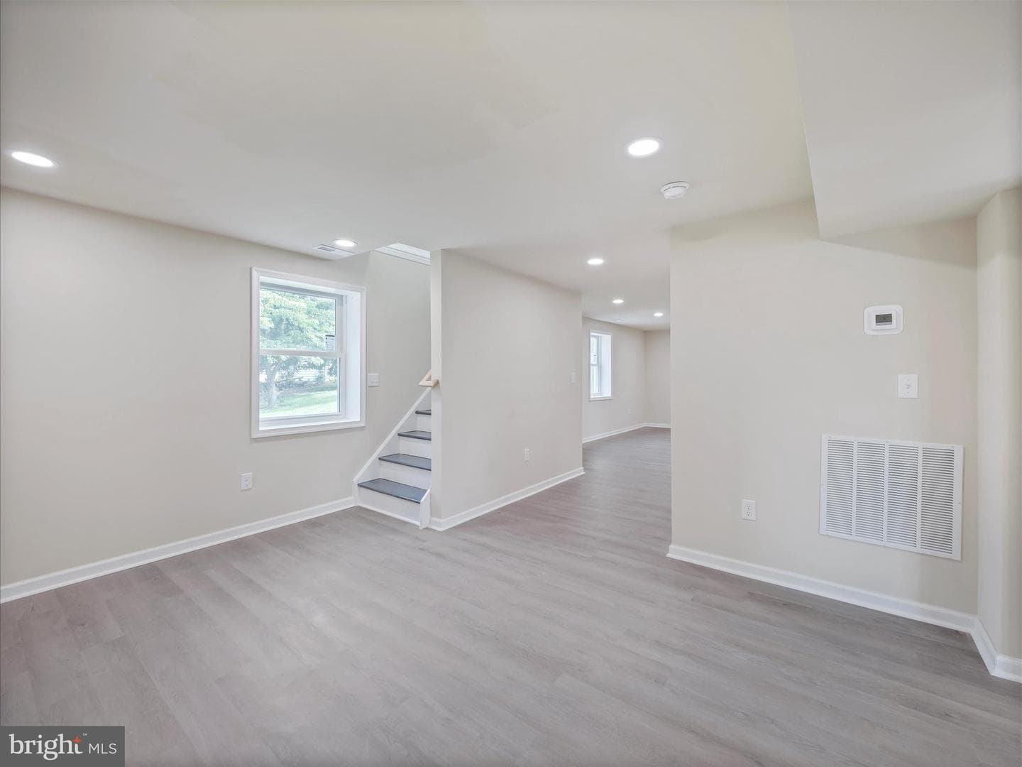 809 Florida Avenue photo 19