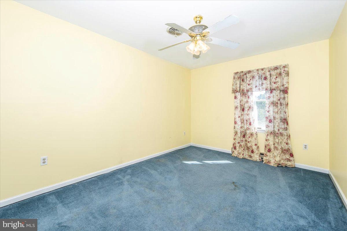 4 Shifflett Place photo 36