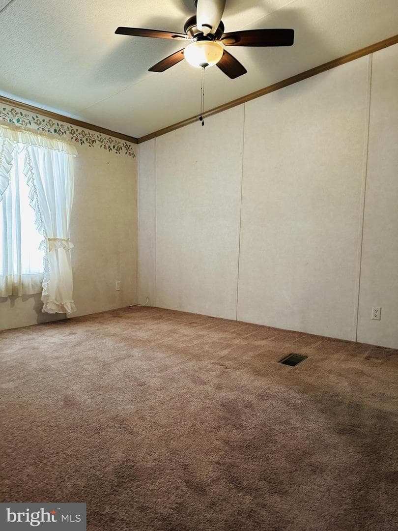 16935 Alcott Road photo 8