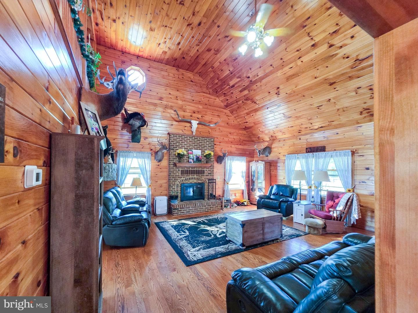 14637 Bain Road photo 8