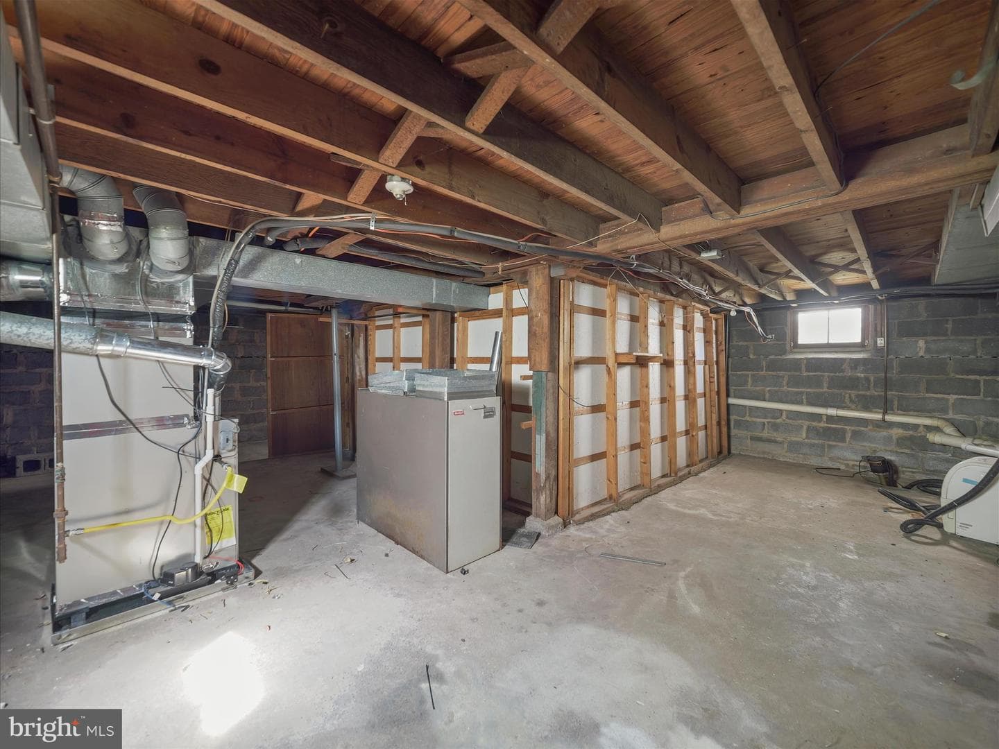 541 Guilford Avenue photo 21
