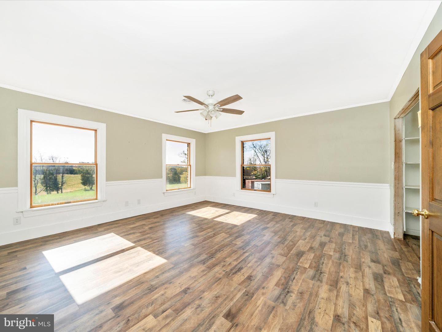 14924 Clear Spring Road photo 35