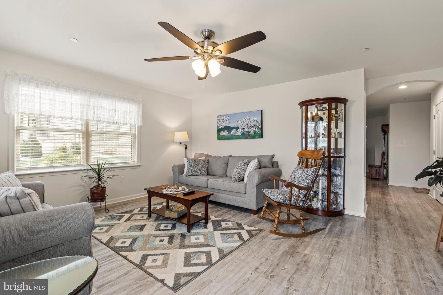 13366 Marquise Drive photo 4