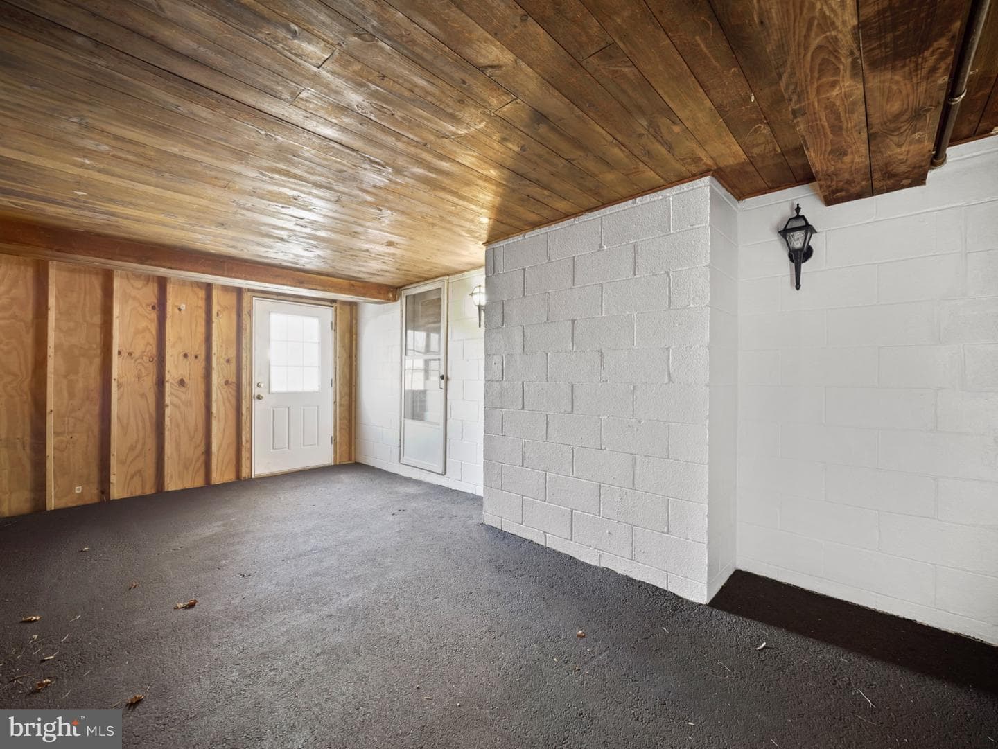 17724 Timberlane photo 29