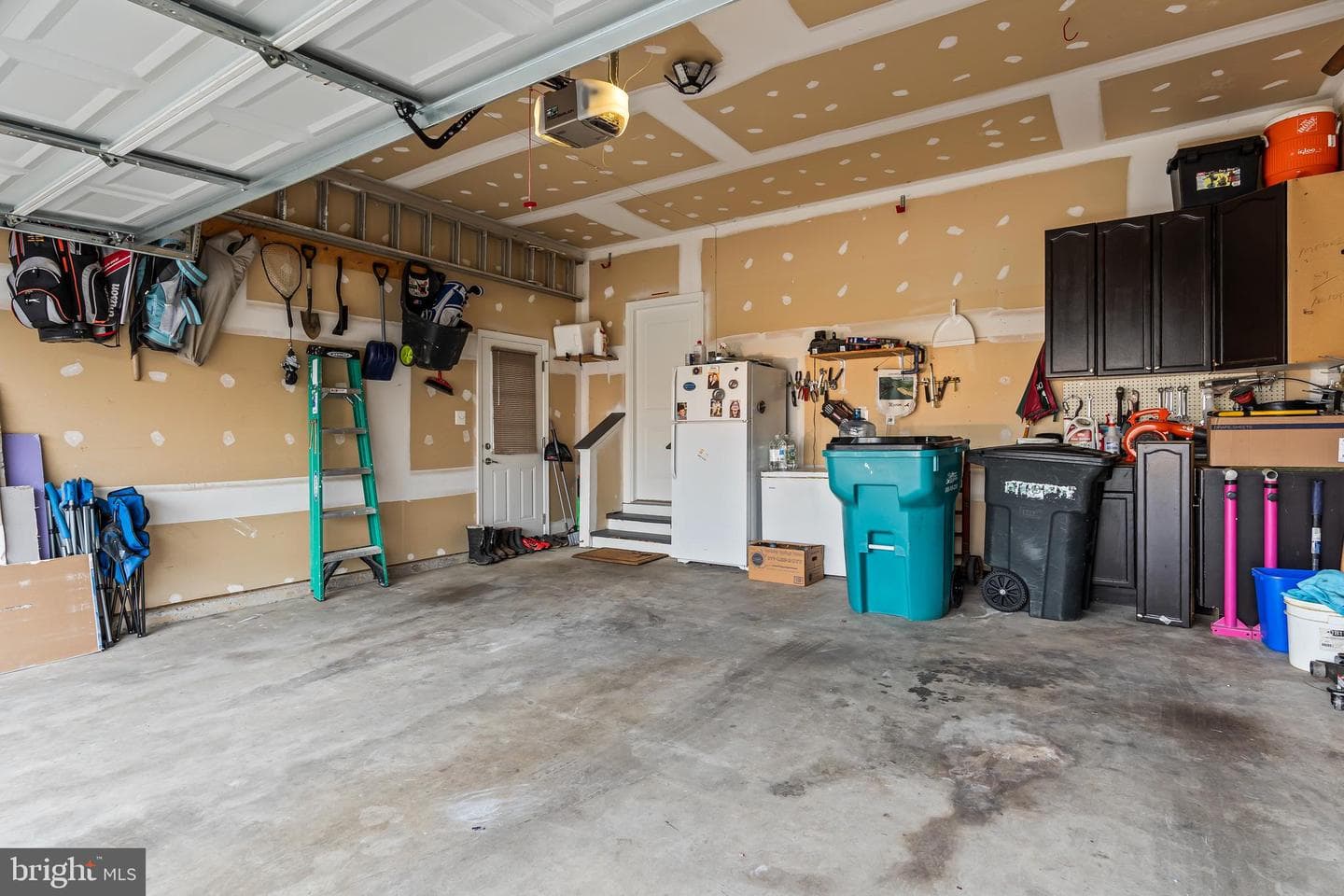 9401 Westenberger Drive photo 43