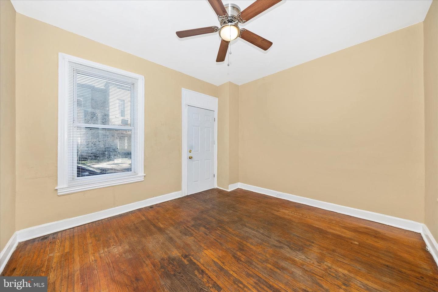 137 E Antietam Street photo 5