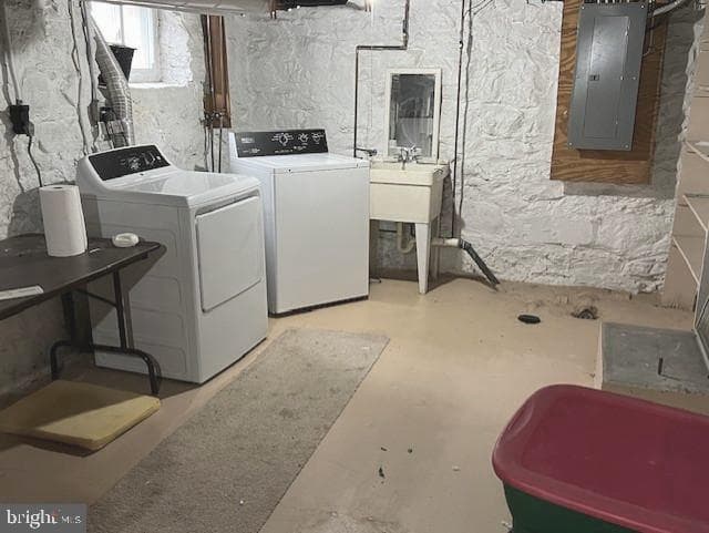 232 E Irvin photo 18