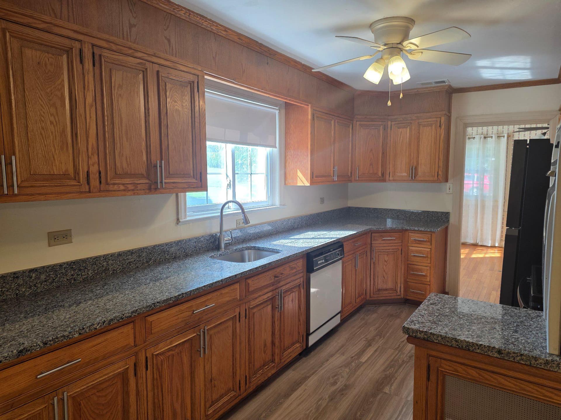 19011 Orchard Terrace Road photo 10