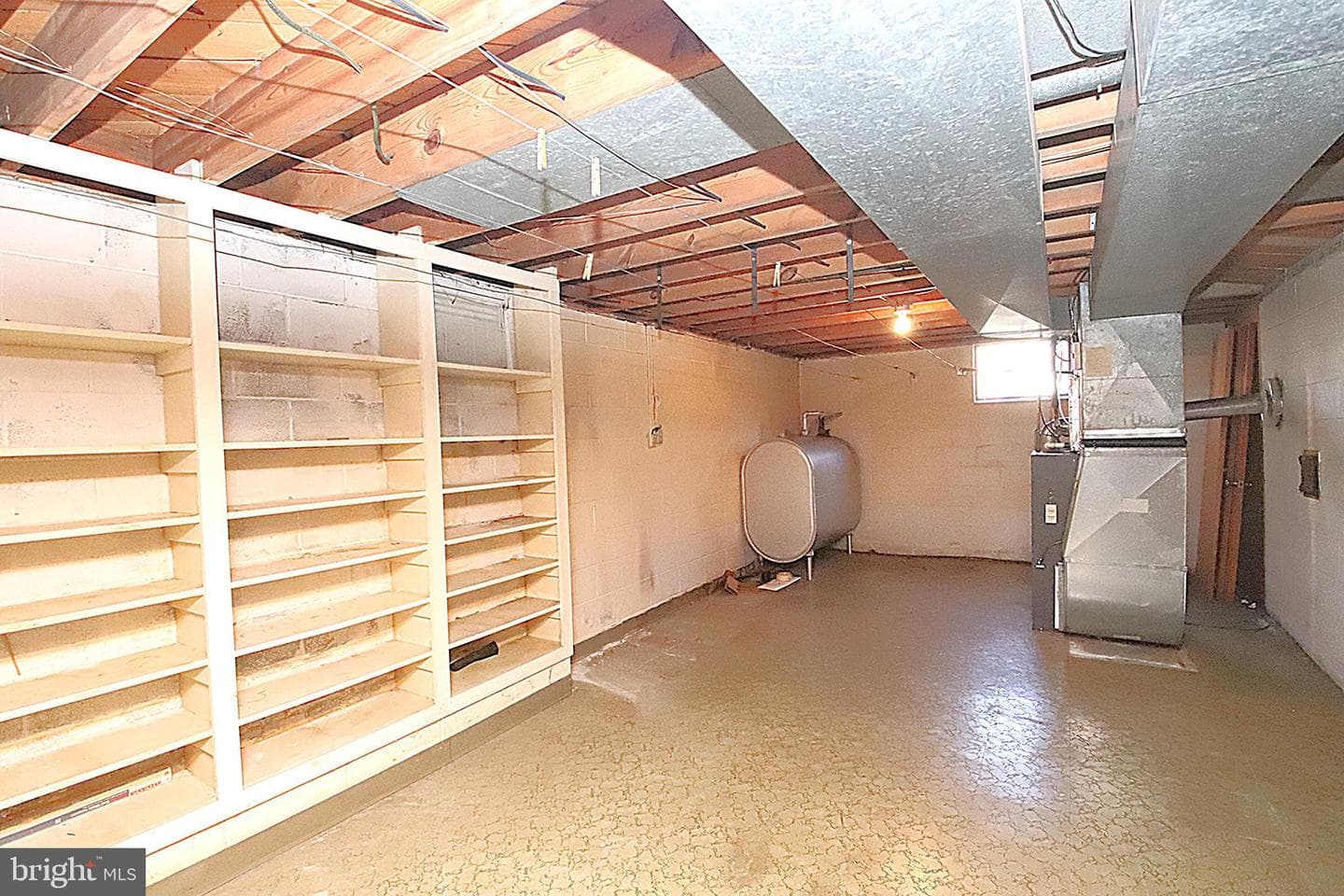 9635 Sharpsburg Pike photo 23