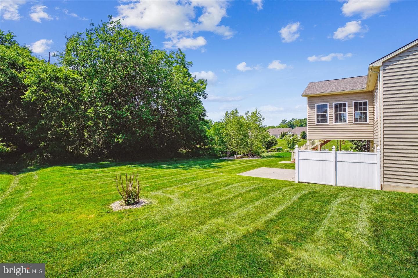 9616 Cobble Stone Court photo 10