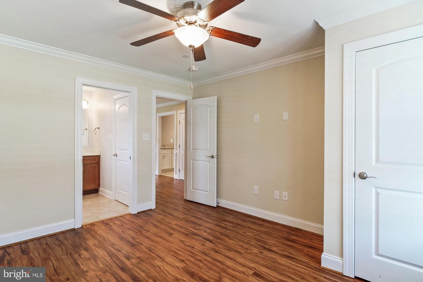 9616 Cobble Stone Court photo 21
